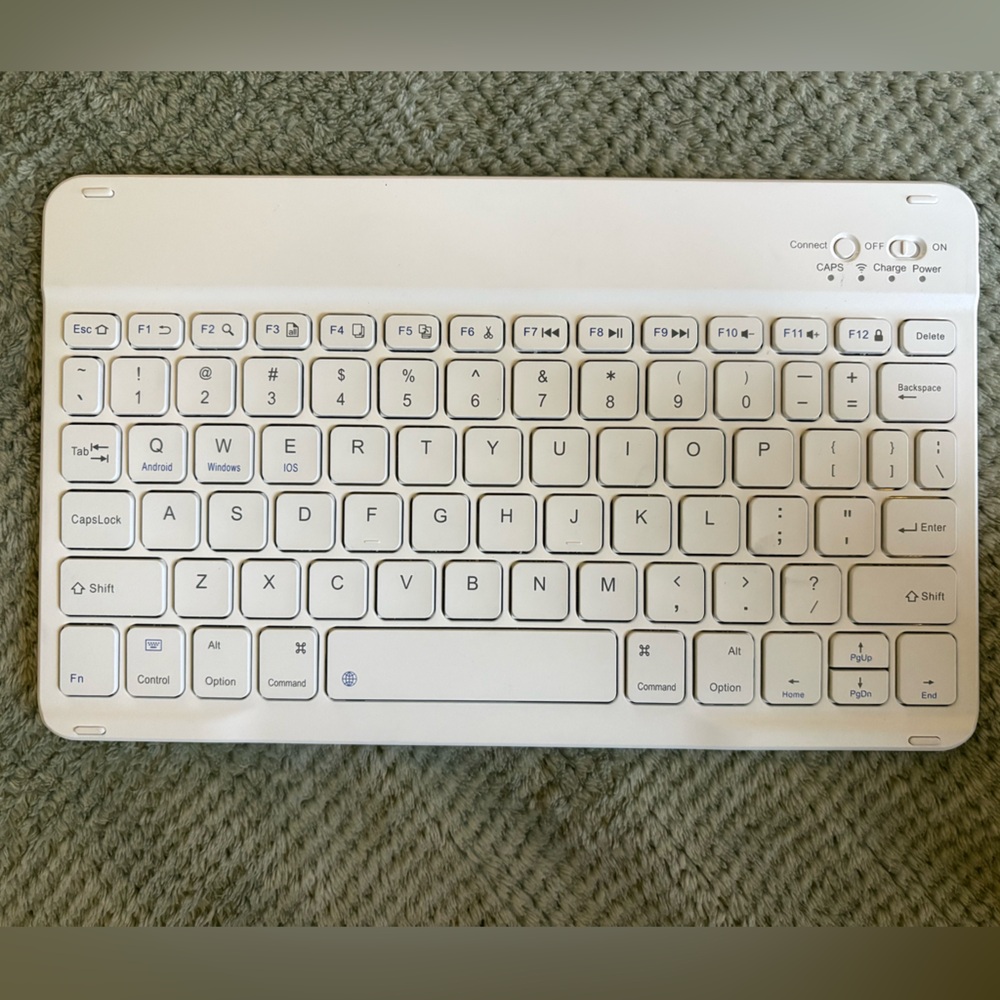 White Wireless Keyboard